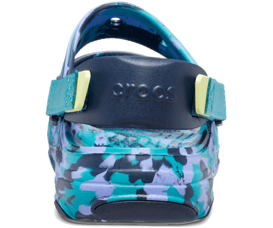 Crocs Klassisk Marmorerad Sandal För All Terräng Marin-multi